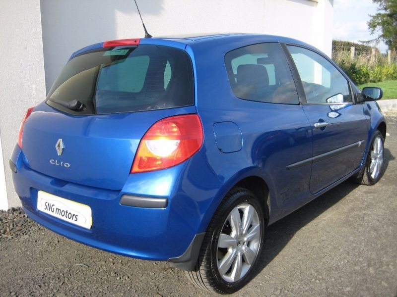 2007 Renault Clio DYNAMIQUE image 3
