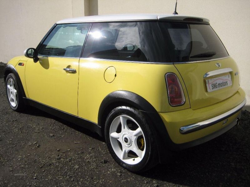 2004 MINI Cooper 1.6 image 4