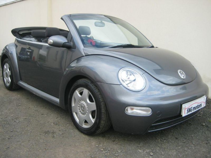 2004 Volkswagen Beetle CABRIOLET image 2