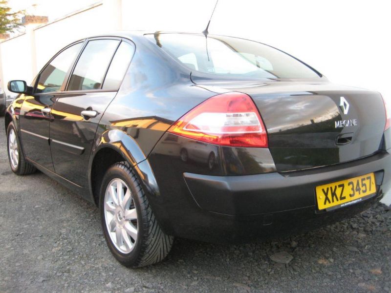 2009 Renault Megane image 4
