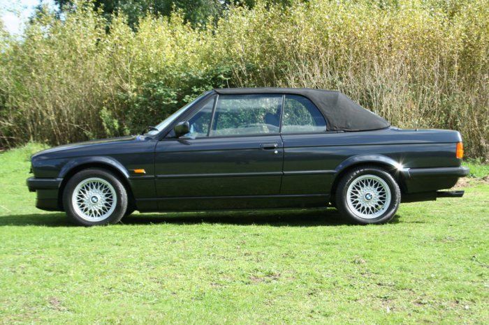 1990 BMW 3 Series 2.5 325i Convertible image 3