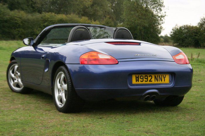 2000 Porsche Boxster 3.2 S image 2