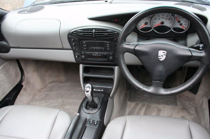 2000 Porsche Boxster 3.2 S image 6