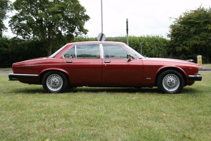 1983 Jaguar Xj6 Series 3 4.2 Auto image 3