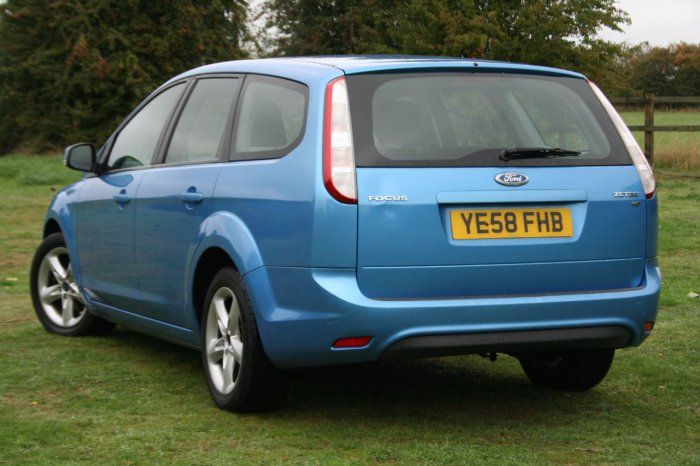 2008 Ford Focus 1.6 Titanium image 2