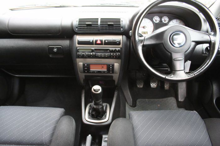 2004 Seat Leon 1.9 TDi 150 Cupra image 5