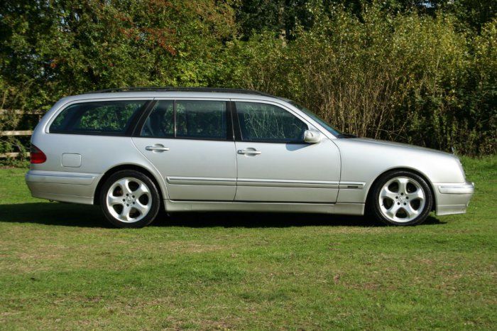 2002 Mercedes-Benz E Class 3.2 E320 CDi image 3