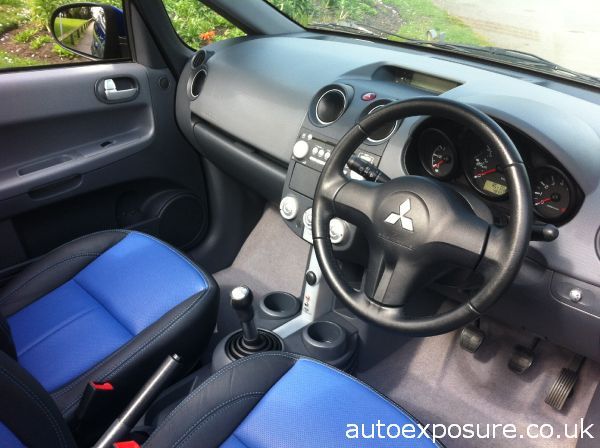 2009 MITSUBISHI COLT 1.5 image 4