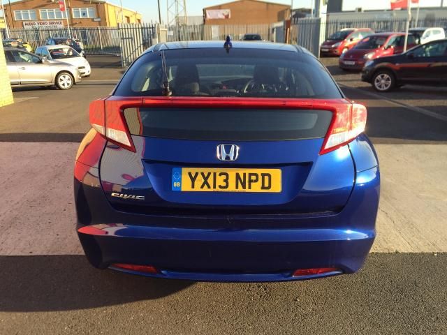 2013 HONDA CIVIC 1.3 I-VTEC SE image 3