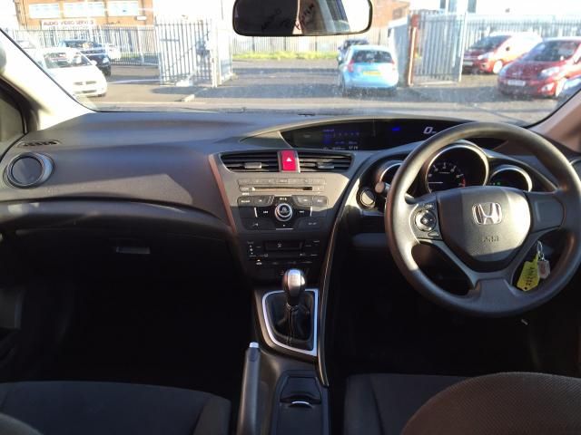 2013 HONDA CIVIC 1.3 I-VTEC SE image 4