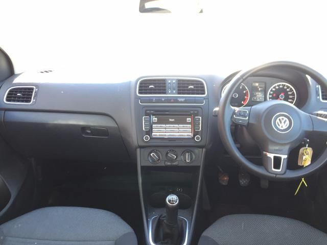 2012 VOLKSWAGEN POLO 1.2 image 4