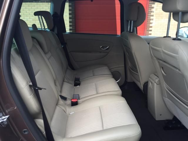 2010 RENAULT GRAND SCENIC 1.5 image 5