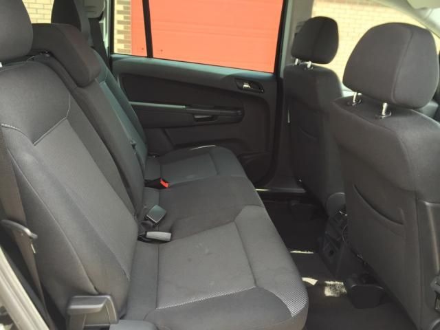 2012 VAUXHALL ZAFIRA 1.6 image 6