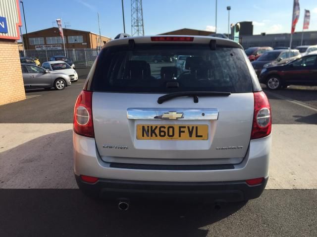 2011 CHEVROLET CAPTIVA 2.0 LS VCDI image 3