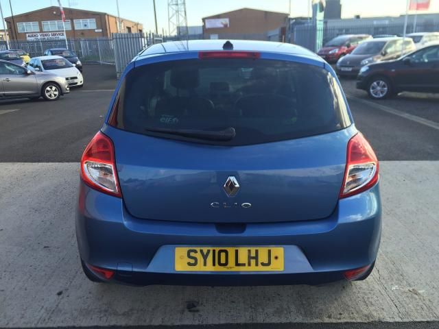 2010 RENAULT CLIO 1.5 DCI image 3