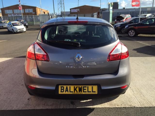 2009 RENAULT MEGANE 1.6 image 3