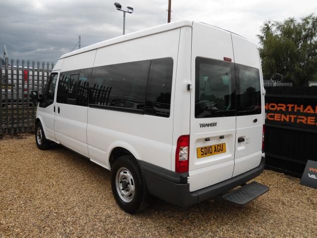 2010 FORD TRANSIT 2.4 370 MINIBUS 15 STR image 3