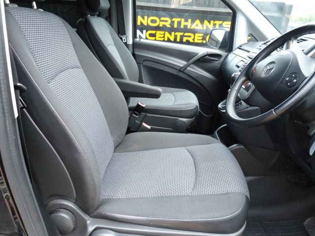 2011 MERCEDES-BENZ VITO Sport 2.1 image 4