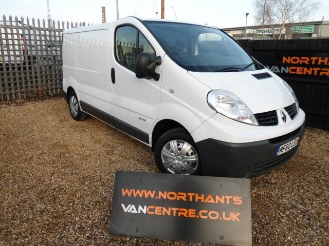 2010 RENAULT TRAFIC 2.0 TD image 1