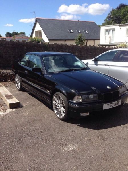 1999 Bmw e36 318is image 1