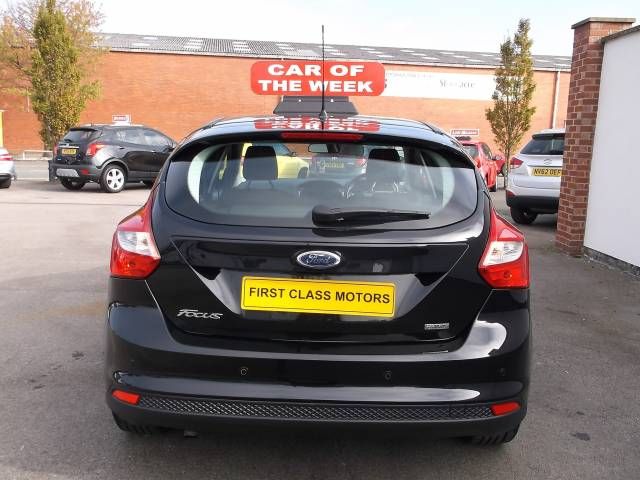 2013 FORD FOCUS 1.0 EcoBoost Zetec image 3
