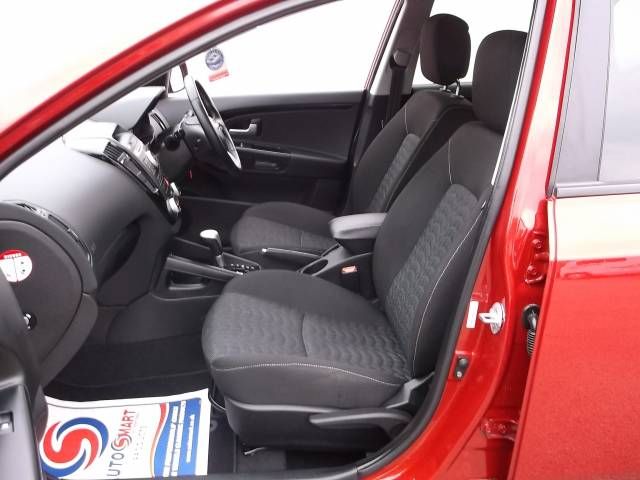 2010 KIA CEED 1.6 CRDi 3 Auto image 5