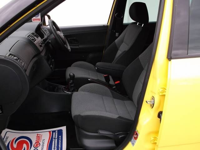 2014 SKODA FABIA 1.6 TDI image 5