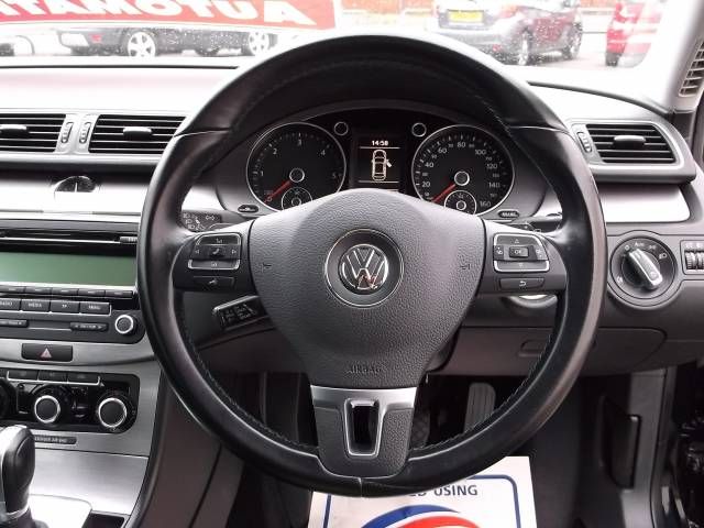 2011 VOLKSWAGEN PASSAT 2.0 TDI image 4