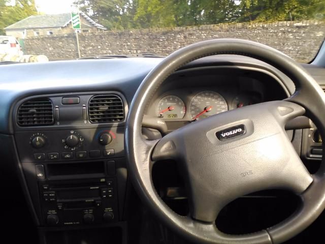 2001 VOLVO S40 1.6 S image 4