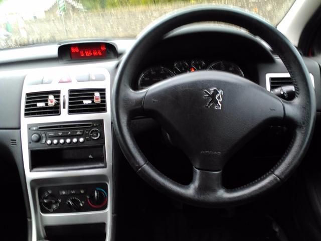 2005 PEUGEOT 307 1.6 S image 4