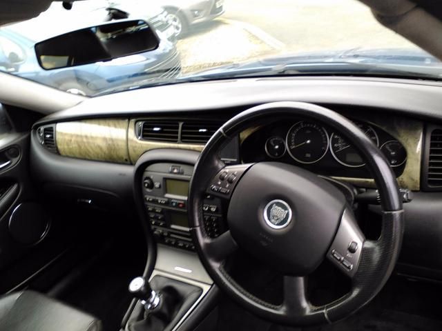 2004 JAGUAR X-TYPE 2.0 SPORT D image 4