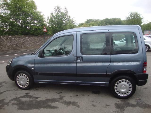 2007 PEUGEOT PARTNER 1.6 COMBI image 2