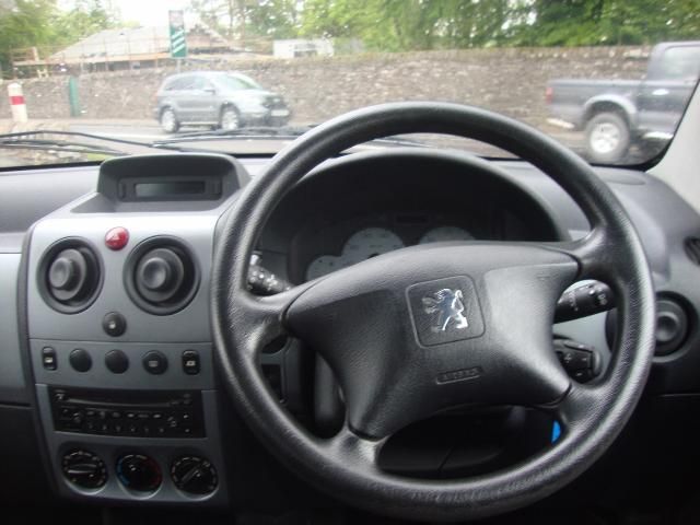 2007 PEUGEOT PARTNER 1.6 COMBI image 5
