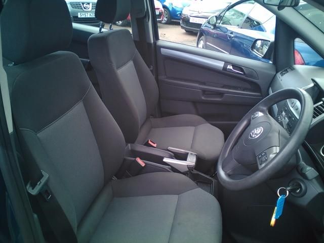 2007 VAUXHALL ZAFIRA 1.6 CLUB image 5