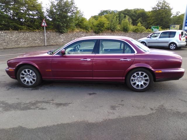 2004 JAGUAR XJ 3.0 V6 image 2