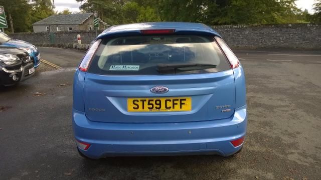 2010 FORD FOCUS 1.6 ZETEC TDCI image 3