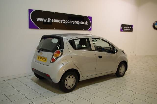 2012 CHEVROLET SPARK 1.0i image 3