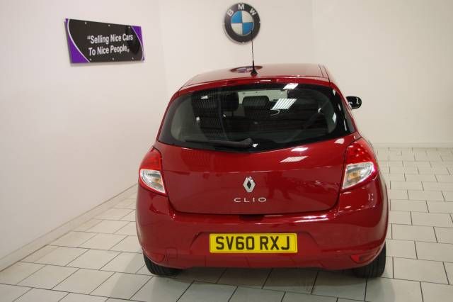 2010 RENAULT CLIO 1.2 TCE I-Music image 3