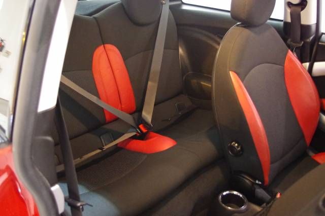 2008 MINI HATCHBACK 1.4 One image 5