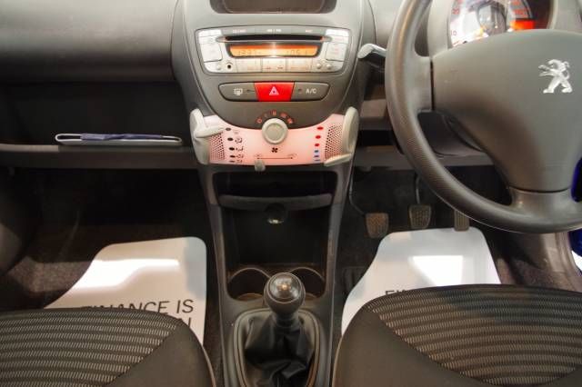 2012 PEUGEOT 107 1.0 Active image 4