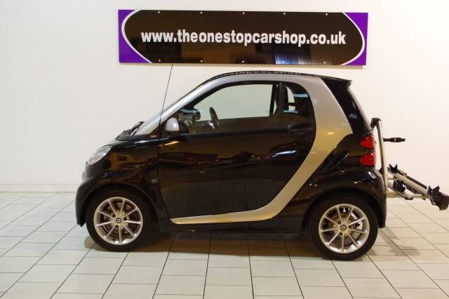 2012 SMART FORTWO COUPE image 2