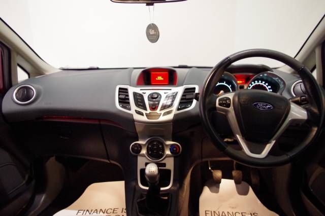 2010 FORD FIESTA 1.25 Zetec image 4