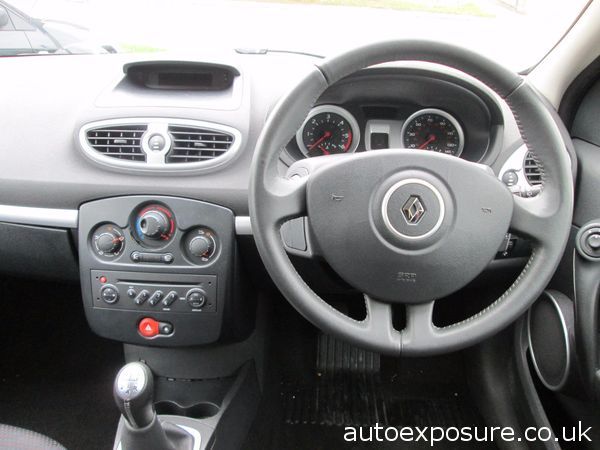 2008 Renault Clio 1.5 dCi image 4