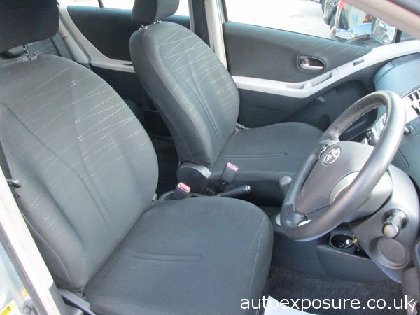 2006 Toyota Yaris 1.4 image 4