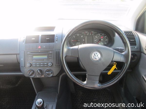 2006 Volkswagen Polo 1.4 SE TDI image 5