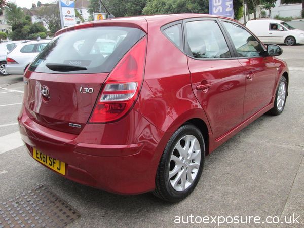 2011 Hyundai I30 1.6 CRDi Comfort image 3