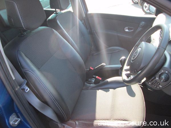 2010 Renault Clio 1.5 dCi image 4