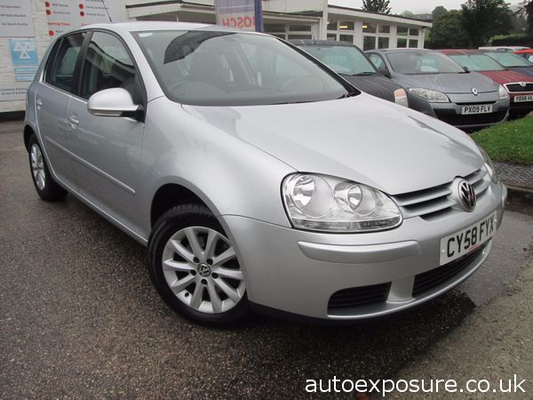 2009 Volkswagen Golf 1.9 Match TDI image 1