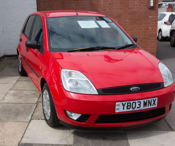 2003 Ford Fiesta Zetec image 2