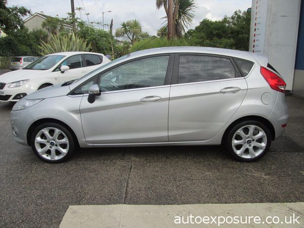 2010 Ford Fiesta 1.6 TDCi image 2